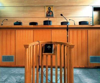 &Tau;&rho;&iota;ή&mu;&epsilon;&rho;&eta; &pi;&alpha;&nu;&epsilon;&lambda;&lambda;&alpha;&delta;&iota;&kappa;ή &alpha;&pi;&omicron;&chi;ή &tau;&omega;&nu; &delta;&iota;&kappa;&eta;&gamma;ό&rho;&omega;&nu; &alpha;&pi;ό &tau;&alpha; &delta;&iota;&kappa;&alpha;&sigma;&tau;ή&rho;&iota;&alpha;