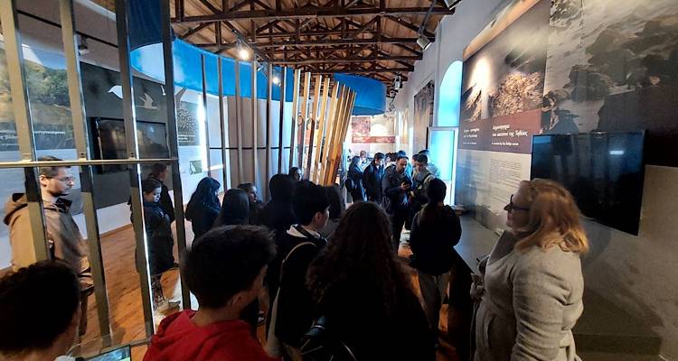 Γυμνάσιο Μούδρου: Στο Κέντρο Ενημέρωσης Ρουσοπουλίου αλλά και σπιτική λεμονάδα και κατασκευές Οριγκάμι με τους μαθητές του ΕΕΕΕΚ Ρεπανιδίου