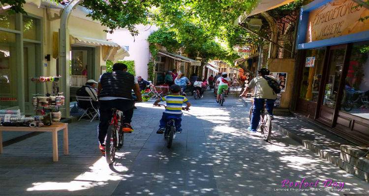 &Alpha;&nu;&alpha;&beta;&lambda;ή&theta;&eta;&kappa;&epsilon; &eta; &Pi;&omicron;&delta;&eta;&lambda;&alpha;&tau;&omicron;&beta;ό&lambda;&tau;&alpha; &sigma;&tau;&eta; &Mu;ύ&rho;&iota;&nu;&alpha; | &Tau;&alpha;&hellip; &laquo;&mu;&omicron;ύ&sigma;&kappa;&epsilon;&psi;&epsilon;&raquo; &omicron; &kappa;&alpha;&iota;&rho;ό&sigmaf;