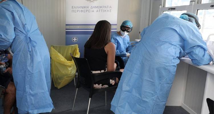 &Kappa;&omicron;&rho;&omega;&nu;&omicron;ϊό&sigmaf;: 207 &nu;έ&alpha; &kappa;&rho;&omicron;ύ&sigma;&mu;&alpha;&tau;&alpha; - &Tau;&alpha; 120 &sigma;&tau;&eta;&nu; &Alpha;&tau;&tau;&iota;&kappa;ή