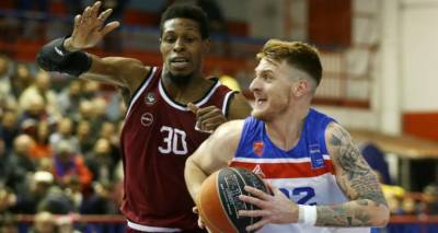 &Kappa;&upsilon;&rho;ί&alpha;&rho;&chi;&omicron;&sigmaf; &omicron; Ή&phi;&alpha;&iota;&sigma;&tau;&omicron;&sigmaf; &mu;&epsilon; &sigma;&kappa;&omicron;&rho; 76-93 &epsilon;&pi;ί &tau;&omicron;&upsilon; &Pi;&alpha;&nu;&iota;&omega;&nu;ί&omicron;&upsilon; &sigma;&tau;&omicron; &laquo;&Alpha;&rho;&tau;ά&kappa;&eta;&sigmaf;&raquo;!