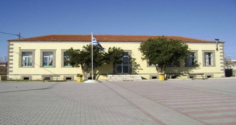 Πλάκα Λήμνου: Ενημερωτική ομιλία και έκθεση λουλουδιών για την γιορτή της μητέρας