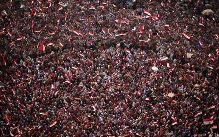 Στρατιωτικό πραξικόπημα στην Αίγυπτο - Άρματα μάχης στους δρόμους του Καΐρου