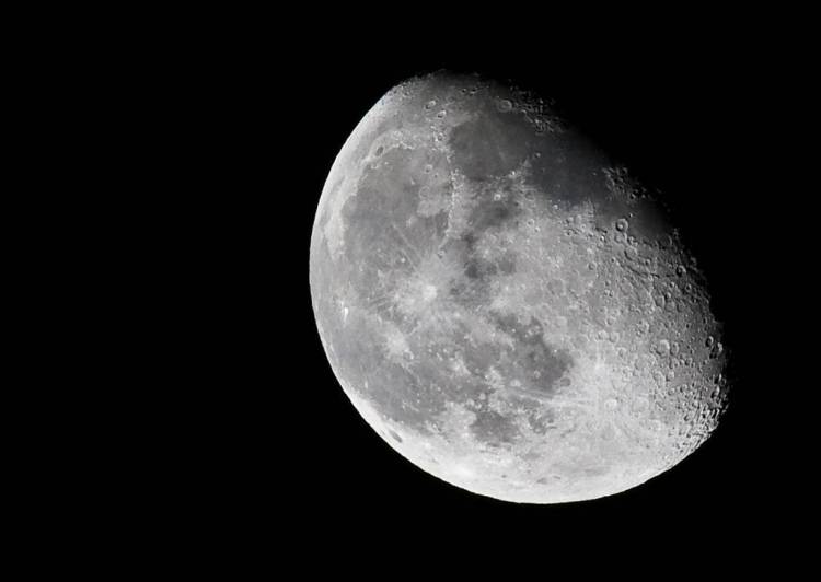 &Pi;ώ&sigmaf; &delta;&eta;&mu;&iota;&omicron;&upsilon;&rho;&gamma;ή&theta;&eta;&kappa;&epsilon; &tau;&omicron; &phi;&epsilon;&gamma;&gamma;ά&rho;&iota;;