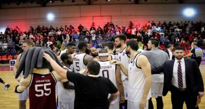 &Eta; &kappa;&alpha;&kappa;&omicron;&kappa;&alpha;&iota;&rho;ί&alpha; &kappa;&rho;ά&tau;&eta;&sigma;&epsilon; &tau;&omicron;&nu; Ή&phi;&alpha;&iota;&sigma;&tau;&omicron; &sigma;&tau;&eta; &Lambda;ή&mu;&nu;&omicron; | &Alpha;&lambda;&lambda;&alpha;&gamma;ή ώ&rho;&alpha;&sigmaf; &sigma;&tau;&omicron;&nu; &alpha;&gamma;ώ&nu;&alpha; &mu;&epsilon; &Pi;&alpha;&nu;&iota;ώ&nu;&iota;&omicron;