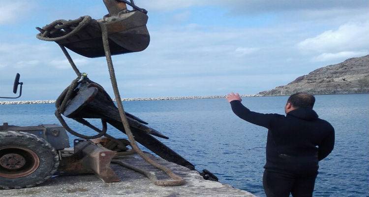 Η επίσημη ανακοίνωση για την ανέλκυση άγκυρας από το λιμάνι της Μύρινας (photos)