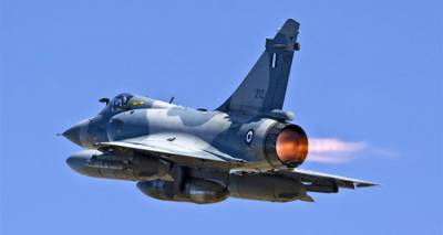 &Pi;&tau;ώ&sigma;&eta; Mirage 2000: Super Puma &alpha;&pi;ό &tau;&eta; &Lambda;ή&mu;&nu;&omicron; &sigma;&upsilon;&nu;έ&delta;&rho;&alpha;&mu;&epsilon; &sigma;&tau;&eta; &delta;&iota;ά&sigma;&omega;&sigma;&eta; &tau;&omicron;&upsilon; &pi;&iota;&lambda;ό&tau;&omicron;&upsilon;