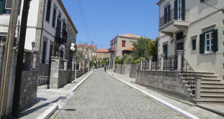 &Kappa;&lambda;&epsilon;&iota;&sigma;&tau;ή &omicron;&delta;ό&sigmaf; &sigma;&tau;&omicron; &Alpha;&nu;&delta;&rho;ώ&nu;&iota;