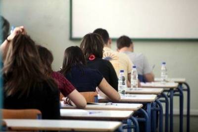 &Pi;&rho;&epsilon;&mu;&iota;έ&rho;&alpha; &Pi;&alpha;&nu;&epsilon;&lambda;&lambda;&alpha;&delta;&iota;&kappa;ώ&nu; &mu;&epsilon; &Nu;&epsilon;&omicron;&epsilon;&lambda;&lambda;&eta;&nu;&iota;&kappa;ή &Gamma;&lambda;ώ&sigma;&sigma;&alpha;