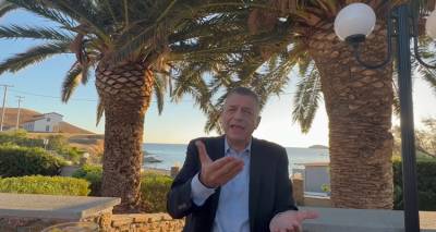 &Alpha;. &Sigma;&tau;&epsilon;&phi;&alpha;&nu;ή&sigmaf;: &laquo;Ό&tau;&alpha;&nu; &sigma;&phi;ί&gamma;&gamma;&omega; &tau;&omicron; &chi;έ&rho;&iota; &kappa;ά&pi;&omicron;&iota;&omicron;&upsilon; &delta;&epsilon;&nu; &theta;έ&lambda;&omega; &nu;&alpha; &nu;&omicron;&mu;ί&zeta;&epsilon;&iota; ό&tau;&iota; &epsilon;ί&mu;&alpha;&iota; έ&nu;&alpha;&sigmaf; &alpha;&kappa;ό&mu;&eta; &pi;&omicron;&upsilon; &tau;&omicron;&upsilon; &upsilon;&pi;ό&sigma;&chi;&epsilon;&tau;&alpha;&iota; &kappa;ά&tau;&iota;&raquo;