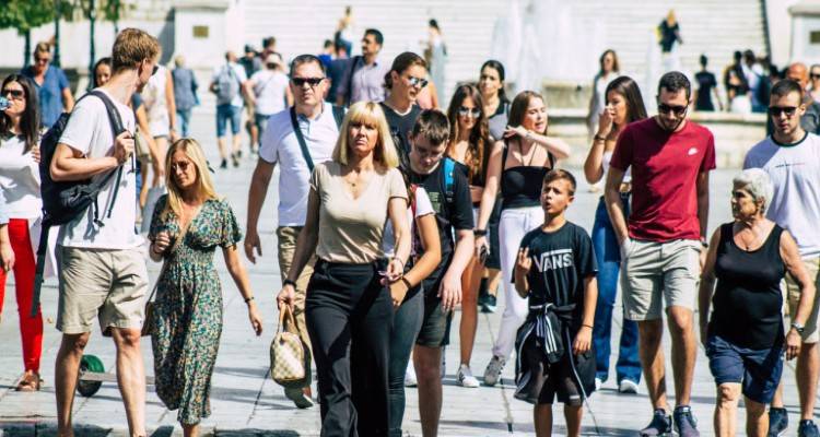 Τα μεγάλα... φέσια στην Εφορία: 8.265 φορολογούμενοι χρωστάνε πάνω από 1 εκατ. ο καθένας