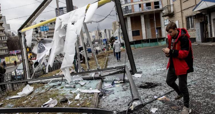 Ουκρανία: Εκκενώνεται το ελληνικό χωριό Σαρτανά | 80 ομογενείς μεταφέρονται στη Μαριούπολη