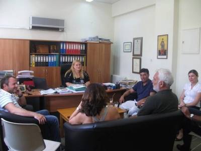 Την Ψυχιατρική Κλινική της Λήμνου επισκέφθηκε ο μεγάλος δωρητής του έργου (mp3 + photos)