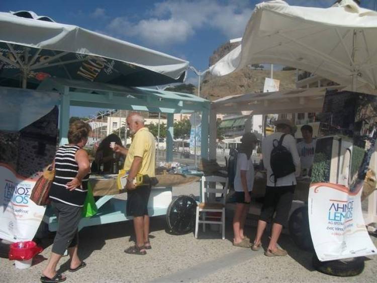 547 επισκέπτες έφερε σήμερα το Seabourn Odyssey στη Λήμνο (photos)