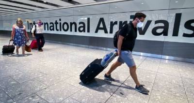 Βρετανία - Παραλλαγή Covid: “Το Ηνωμένο Βασίλειο θέτει την ασφάλεια πρώτα πέρα από τα ταξίδια στην Αφρική”, τονίζει ο υπουργός Μεταφορών Γκράντ Σαπς