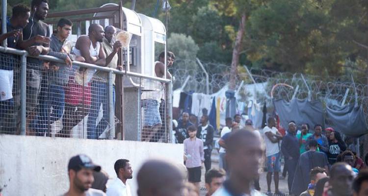 Τα προβλήματα έφεραν την δημιουργία υπουργείου Μετανάστευσης