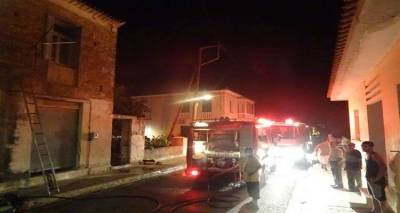 teleftaia-ekseliksi-fotia-se-kaminada-spitioy