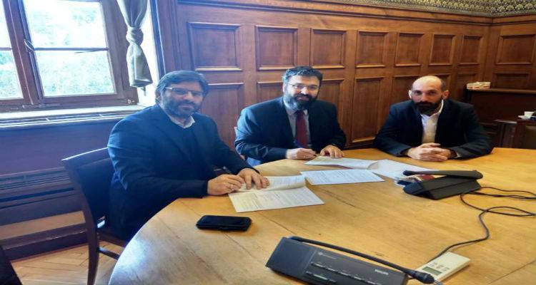 &Chi;&lambda;&omicron;&omicron;&tau;ά&pi;&eta;&tau;&alpha;&sigmaf; &sigma;&tau;&omicron; &gamma;ή&pi;&epsilon;&delta;&omicron; &tau;&omicron;&upsilon; &Mu;&omicron;ύ&delta;&rho;&omicron;&upsilon;