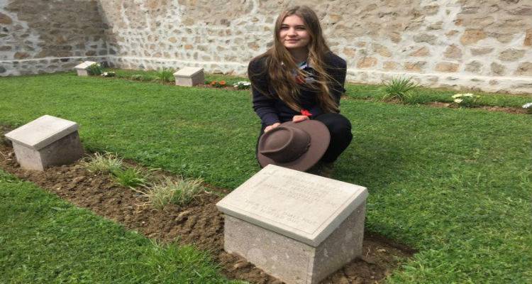 "&Epsilon;&pi;&iota;&sigma;&tau;&omicron;&lambda;ή &sigma;&tau;&omicron; &Lambda;&eta;&mu;&nu;&iota;&alpha;&kappa;ό &Lambda;&alpha;ό"