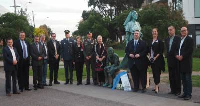 &Omicron;&nu;&omicron;&mu;&alpha;&tau;&omicron;&delta;&omicron;&sigma;ί&alpha; ά&lambda;&sigma;&omicron;&upsilon;&sigmaf; &sigma;&tau;&eta; &Mu;&epsilon;&lambda;&beta;&omicron;ύ&rho;&nu;&eta; &sigma;&epsilon; &pi;&lambda;&alpha;&tau;&epsilon;ί&alpha; &Lambda;ή&mu;&nu;&omicron;&upsilon;