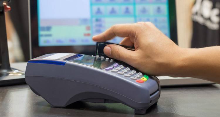 Το νέο σύστημα ηλεκτρονικών πληρωμών: Ποιοι εξαιρούνται, τι ισχύει με τα ενοίκια