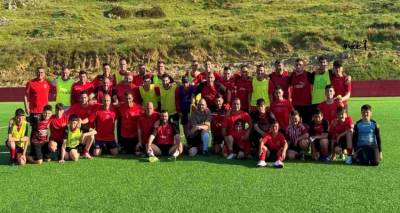 Γιορτινό φιλικό από τον Κεραυνό Αγίου Δημητρίου | Τρεις γενιές στον ίδιο αγωνιστικό χώρο