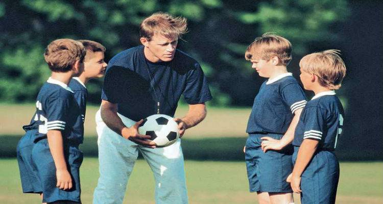 &Epsilon;&pi;&iota;&mu;&omicron;&rho;&phi;&omega;&tau;&iota;&kappa;ή &Delta;&iota;&eta;&mu;&epsilon;&rho;ί&delta;&alpha; &sigma;&tau;&eta; &Lambda;ή&mu;&nu;&omicron; &gamma;&iota;&alpha; &tau;&omicron;&upsilon;&sigmaf; &Gamma;&upsilon;&mu;&nu;&alpha;&sigma;&tau;έ&sigmaf; &tau;&omicron;&upsilon; &nu;&eta;&sigma;&iota;&omicron;ύ