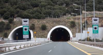 E&gamma;&nu;&alpha;&tau;ί&alpha; &omicron;&delta;ό&sigmaf;: &Kappa;ά&theta;&epsilon;&iota;&rho;&xi;&eta; 13 &epsilon;&tau;ώ&nu; &sigma;&epsilon; &delta;ύ&omicron; &mu;&eta;&chi;&alpha;&nu;&iota;&kappa;&omicron;ύ&sigmaf; &gamma;&iota;&alpha; &upsilon;&pi;&epsilon;&rho;&kappa;&omicron;&sigma;&tau;&omicron;&lambda;&omicron;&gamma;ή&sigma;&epsilon;&iota;&sigmaf; &tau;&eta;&nu; &pi;&epsilon;&rho;ί&omicron;&delta;&omicron; 2008-2009 -&Kappa;&alpha;&tau;&alpha;&delta;&iota;&kappa;ά&sigma;&tau;&eta;&kappa;&alpha;&nu; 7 ά&tau;&omicron;&mu;&alpha;