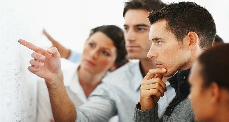 &Nu;έ&alpha; &pi;&rho;&omicron;&gamma;&rho;ά&mu;&mu;&alpha;&tau;&alpha; &gamma;&iota;&alpha; &epsilon;&rho;&gamma;&alpha;&sigma;ί&alpha; &sigma;&epsilon; &nu;έ&omicron;&upsilon;&sigmaf; 18 - 28 &epsilon;&tau;ώ&nu;