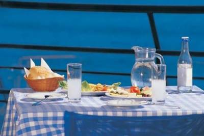 Δάνεια έως 30.000 ευρώ για τουριστικές επιχειρήσεις σε νησιά
