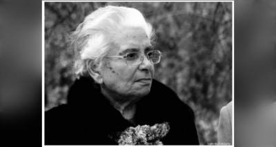 &Phi;&omega;&tau;&omicron;&gamma;&rho;&alpha;&phi;ί&alpha;: &Iota;&omega;ά&nu;&nu;&eta;&sigmaf; &Gamma;&kappa;&alpha;&lambda;&iota;&omicron;ύ&rho;&eta;&sigmaf;