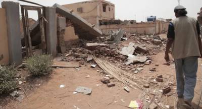 &Sigma;&omicron;&upsilon;&delta;ά&nu;: &Sigma;&upsilon;&nu;&epsilon;&chi;ί&zeta;&epsilon;&tau;&alpha;&iota; &gamma;&iota;&alpha; &tau;&rho;ί&tau;&eta; &epsilon;&beta;&delta;&omicron;&mu;ά&delta;&alpha; &omicron; &pi;ό&lambda;&epsilon;&mu;&omicron;&sigmaf; -&laquo;&Eta; &kappa;&omicron;&iota;&nu;&omega;&nu;ί&alpha; &kappa;&alpha;&tau;&alpha;&rho;&rho;έ&epsilon;&iota;&raquo;, &lambda;έ&epsilon;&iota; &omicron; &Gamma;&Gamma; &tau;&omicron;&upsilon; &Omicron;&Eta;&Epsilon;