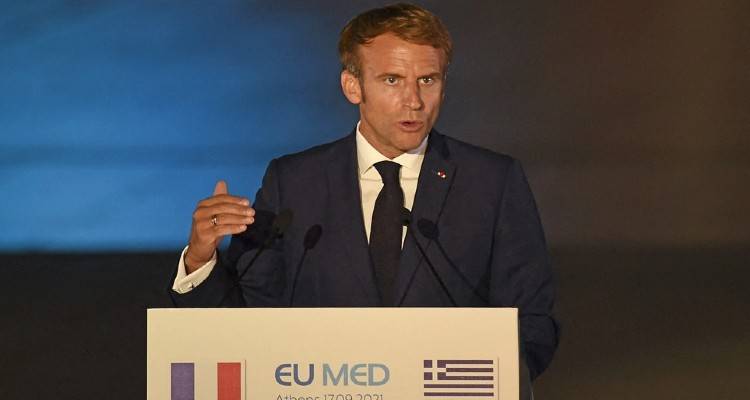 Αντίποινα Μακρόν για το AUKUS με ανάκληση πρέσβεων | «Εκφράζουμε τη λύπη μας», λένε ΗΠΑ και Αυστραλία