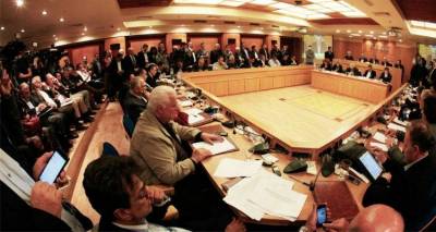 &Alpha;&pi;&omicron;&phi;&alpha;&sigma;ί&zeta;&omicron;&upsilon;&nu; &omicron;&iota; &delta;ή&mu;&alpha;&rho;&chi;&omicron;&iota; &gamma;&iota;&alpha; &tau;&alpha; &tau;&alpha;&mu;&epsilon;&iota;&alpha;&kappa;ά &delta;&iota;&alpha;&theta;έ&sigma;&iota;&mu;&alpha;