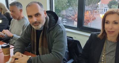 &Lambda;&omicron;ύ&kappa;&alpha;&sigmaf; &pi;&rho;&omicron;&sigmaf; &Gamma;&epsilon;ώ&rho;&gamma;&alpha;: &laquo;&Alpha;&pi;&omicron;&phi;&epsilon;ύ&gamma;&epsilon;&tau;&epsilon; &nu;&alpha; &alpha;&pi;&alpha;&nu;&tau;ή&sigma;&epsilon;&tau;&epsilon; &gamma;&iota;&alpha; &tau;&eta;&nu; έ&lambda;&lambda;&epsilon;&iota;&psi;&eta; &kappa;&tau;&eta;&nu;&iota;ά&tau;&rho;&omicron;&upsilon;&raquo;