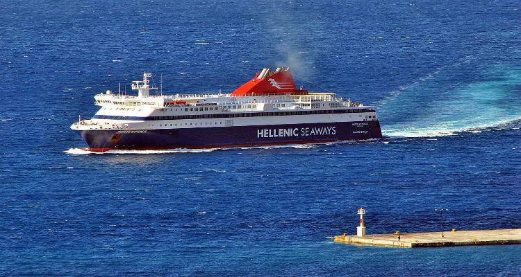 &Delta;&epsilon;&mu;έ&nu;&alpha; &pi;&alpha;&rho;&alpha;&mu;έ&nu;&omicron;&upsilon;&nu; &tau;&alpha; &pi;&lambda;&omicron;ί&alpha; &laquo;&Pi;ή&gamma;&alpha;&sigma;&omicron;&sigmaf;&raquo; &kappa;&alpha;&iota; &laquo;&Mu;ύ&kappa;&omicron;&nu;&omicron;&sigmaf;&raquo;