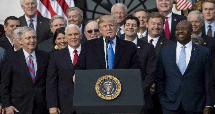 &Omicron; &Tau;&rho;&alpha;&mu;&pi; &theta;&alpha; &gamma;&lambda;&iota;&tau;ώ&sigma;&epsilon;&iota; έ&omega;&sigmaf; &kappa;&alpha;&iota; 15 &epsilon;&kappa;&alpha;&tau;. &delta;&omicron;&lambda;ά&rho;&iota;&alpha; &alpha;&pi;ό &tau;&eta; &phi;&omicron;&rho;&omicron;&lambda;&omicron;&gamma;&iota;&kappa;ή &mu;&epsilon;&tau;&alpha;&rho;&rho;ύ&theta;&mu;&iota;&sigma;&eta; &pi;&omicron;&upsilon; &pi;έ&rho;&alpha;&sigma;&epsilon;