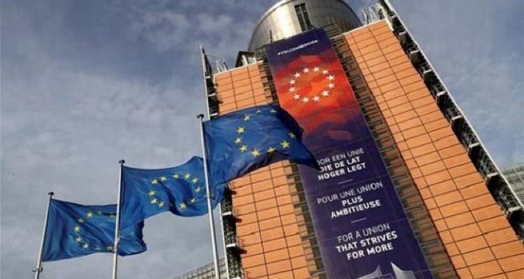 Qatar Gate: &Pi;ύ&lambda;&eta; &epsilon;&iota;&sigma;ό&delta;&omicron;&upsilon; &gamma;&iota;&alpha; &lambda;ό&mu;&pi;&iota; &upsilon;&pi;έ&rho; &tau;&omicron;&upsilon; &Kappa;&alpha;&tau;ά&rho; &eta; &Gamma;&alpha;&lambda;&lambda;ί&alpha;