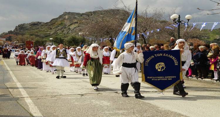 Πελώνη: Την 25η Μαρτίου θα γίνει μόνο η στρατιωτική παρέλαση στην Αθήνα | Δεν θα γίνουν οι μαθητικές