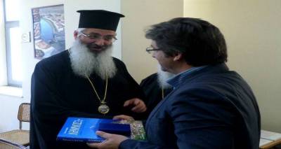 Οι Μητροπολίτες Ιερόθεος, Νικόλαος και Άνθιμος στο Δήμαρχο Λήμνου