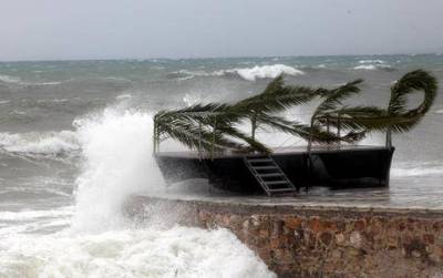 Προβλήματα στην ακτοπλοϊα από τους ισχυρούς ανέμους