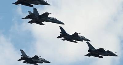 &Omicron;&upsilon;&kappa;&rho;&alpha;&nu;ί&alpha;: &Pi;&rho;ώ&tau;&eta; &sigma;&upsilon;&nu;&tau;&rho;&iota;&beta;ή &delta;&upsilon;&tau;&iota;&kappa;&omicron;ύ F-16, &nu;&epsilon;&kappa;&rho;ό&sigmaf; &omicron; &pi;&iota;&lambda;ό&tau;&omicron;&sigmaf;