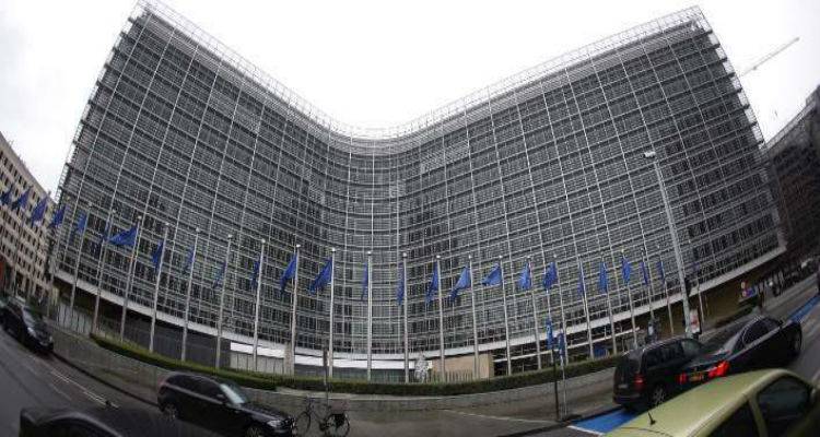 &Eta; &Kappa;&omicron;&mu;&iota;&sigma;&iota;ό&nu; &zeta;&eta;&tau;ά&epsilon;&iota; &alpha;&pi;ό &tau;&alpha; &Sigma;&kappa;ό&pi;&iota;&alpha; &pi;&epsilon;&rho;&iota;&sigma;&sigma;ό&tau;&epsilon;&rho;&epsilon;&sigmaf; &kappa;&iota;&nu;ή&sigma;&epsilon;&iota;&sigmaf; &gamma;&iota;&alpha; &tau;&omicron; ό&nu;&omicron;&mu;&alpha;