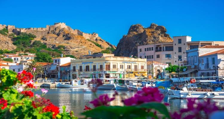 &Mu;&epsilon; 27ά&rho;&iota;&alpha; &kappa;&alpha;&iota; &epsilon;&nu;&tau;&upsilon;&pi;&omega;&sigma;&iota;&alpha;&kappa;ή &mu;&epsilon;&tau;&alpha;&phi;&omicron;&rho;ά &sigma;&kappa;ό&nu;&eta;&sigmaf; &sigma;ή&mu;&epsilon;&rho;&alpha;, &Mu;&epsilon;&gamma;ά&lambda;&eta; &Pi;έ&mu;&pi;&tau;&eta; -&Omicron; &kappa;&alpha;&iota;&rho;ό&sigmaf; &mu;έ&rho;&alpha;-&mu;έ&rho;&alpha; &omega;&sigmaf; &tau;&eta;&nu; &Kappa;&upsilon;&rho;&iota;&alpha;&kappa;ή &tau;&omicron;&upsilon; &Pi;ά&sigma;&chi;&alpha;