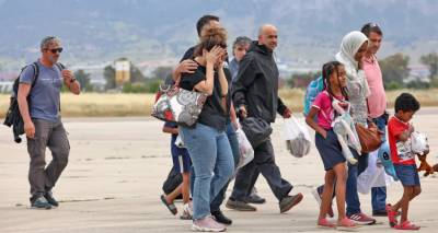 53 &Epsilon;&lambda;&lambda;&eta;&nu;&epsilon;&sigmaf; &tau;&omicron;&upsilon; &Sigma;&omicron;&upsilon;&delta;ά&nu; &alpha;&pi;&epsilon;&gamma;&kappa;&lambda;&omega;&beta;ί&sigma;&tau;&eta;&kappa;&alpha;&nu;, 80 &pi;&alpha;&rho;&alpha;&mu;έ&nu;&omicron;&upsilon;&nu; &sigma;&tau;&omicron; &Chi;&alpha;&rho;&tau;&omicron;ύ&mu; | &Delta;&iota;ά&sigma;&omega;&sigma;&eta; &mu;&epsilon; &pi;&omicron;&lambda;&epsilon;&mu;&iota;&kappa;ά &alpha;&epsilon;&rho;&omicron;&sigma;&kappa;ά&phi;&eta; &kappa;&alpha;&iota; &kappa;&omicron;&mu;ά&nu;&tau;&omicron;&sigmaf;