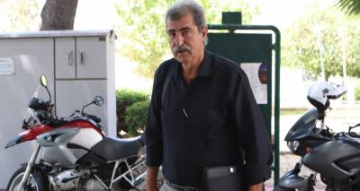 &Pi;&omicron;&lambda;ά&kappa;&eta;&sigmaf;: &Mu;&pi;&omicron;&rho;ώ &nu;&alpha; &beta;ά&lambda;&omega; &tau;&omicron;&nu; &Sigma;&Upsilon;&Rho;&Iota;&Zeta;&Alpha; &sigma;&tau;&eta; &Beta;&omicron;&upsilon;&lambda;ή, &eta; &Rho;έ&nu;&alpha; &Delta;&omicron;ύ&rho;&omicron;&upsilon; &delta;&epsilon;&nu; &mu;&pi;&omicron;&rho;&epsilon;ί -&Omicron;&rho;&iota;&sigma;&mu;ό&sigmaf; &tau;&omicron;&upsilon; &xi;&epsilon;&phi;&tau;&iota;&lambda;&iota;&kappa;&iota;&omicron;ύ &alpha;&upsilon;&tau;ά &pi;&omicron;&upsilon; έ&kappa;&alpha;&nu;&epsilon; &omicron; &Phi;ά&mu;&epsilon;&lambda;&lambda;&omicron;&sigmaf;