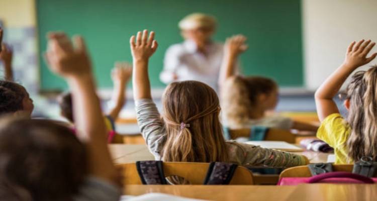 &quot;Η υγεία των μαθητών γίνεται... πολυτέλεια στα σχολεία της Λήμνου&quot;