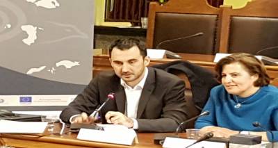 Στη Λέσβο ο Χαρίτσης | Τι συζητήθηκε στη σύσκεψη με την Περιφερειάρχη