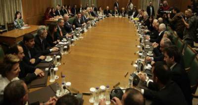 &Tau;&sigma;ί&pi;&rho;&alpha;&sigmaf; &sigma;&epsilon; &upsilon;&pi;&omicron;&upsilon;&rho;&gamma;&omicron;ύ&sigmaf;: &Kappa;&lambda;&epsilon;ί&sigma;&iota;&mu;&omicron; &alpha;&xi;&iota;&omicron;&lambda;ό&gamma;&eta;&sigma;&eta;&sigmaf; &chi;&omega;&rho;ί&sigmaf; &upsilon;&pi;&omicron;&chi;&omega;&rho;ή&sigma;&epsilon;&iota;&sigmaf; &kappa;&alpha;&iota; &kappa;&alpha;&theta;&upsilon;&sigma;&tau;&epsilon;&rho;ή&sigma;&epsilon;&iota;&sigmaf;