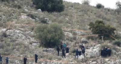 &Tau;ύ&rho;&nu;&alpha;&beta;&omicron;&sigmaf;: &Sigma;&epsilon; &lambda;ό&phi;&omicron; &beta;&rho;έ&theta;&eta;&kappa;&epsilon; &eta; &sigma;&omicron;&rho;ό&sigmaf; -&Tau;&alpha;&iota;&rho;&iota;ά&zeta;&omicron;&upsilon;&nu; &mu;&epsilon; &tau;&omicron;&upsilon; 39&chi;&rho;&omicron;&nu;&omicron;&upsilon; &Beta;&alpha;&sigma;ί&lambda;&eta; &mu;&pi;&omicron;&upsilon;&phi;ά&nu; &kappa;&alpha;&iota; &pi;&alpha;&pi;&omicron;ύ&tau;&sigma;&iota;&alpha;, &sigma;&tau;&omicron; &sigma;&eta;&mu;&epsilon;ί&omicron; &eta; &mu;&eta;&tau;έ&rho;&alpha; &tau;&omicron;&upsilon;
